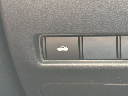 New 2026 Nissan Sentra SV w/ Floor Mat Package FWD image 27