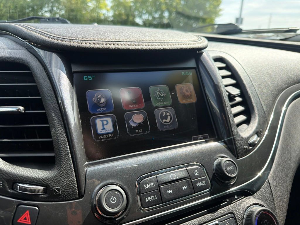 Used 2015 Chevrolet Impala LT w/ Convenience Package FWD image 29