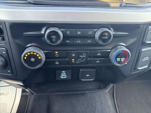 Used 2024 Ford F250 XLT w/ Snow Plow Prep Package image 18