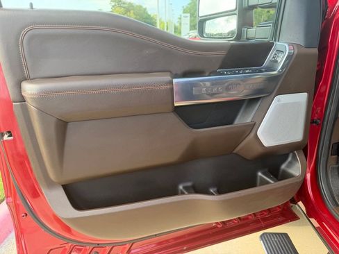 Used 2025 Ford F250 King Ranch AWD/4WD image 22