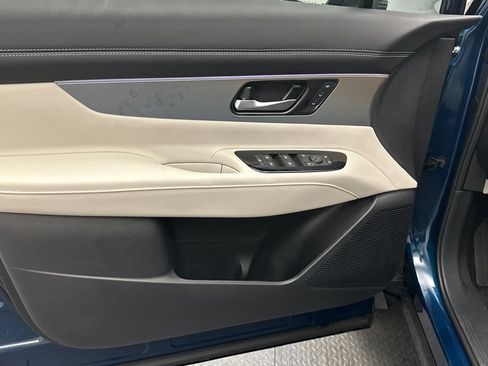 New 2026 Nissan Murano SL AWD/4WD image 15
