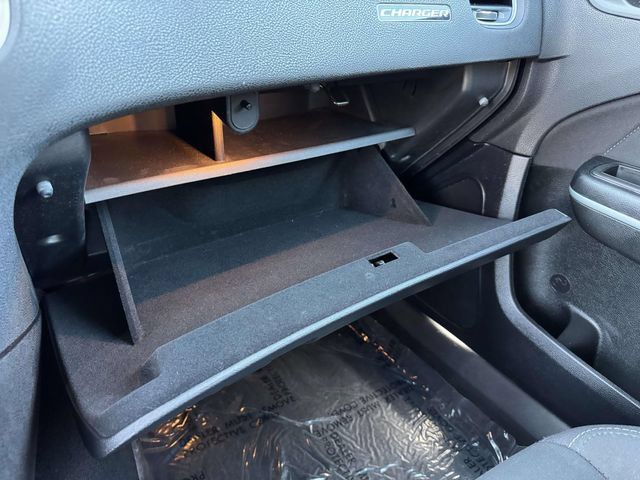 Used 2022 Dodge Charger R/T RWD image 41