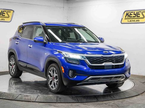 Used 2021 Kia Seltos SX w/ SX Sunroof Package AWD/4WD image 5