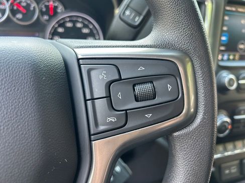 Used 2022 Chevrolet Silverado 2500 LT AWD/4WD image 24