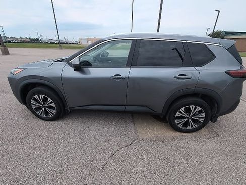 Used 2023 Nissan Rogue SV w/ SV Premium B Package FWD image 10