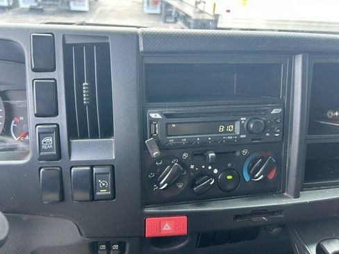 Used 2024 Isuzu NPR RWD image 15