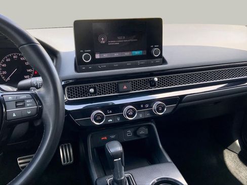 Used 2024 Honda Civic Sport image 7
