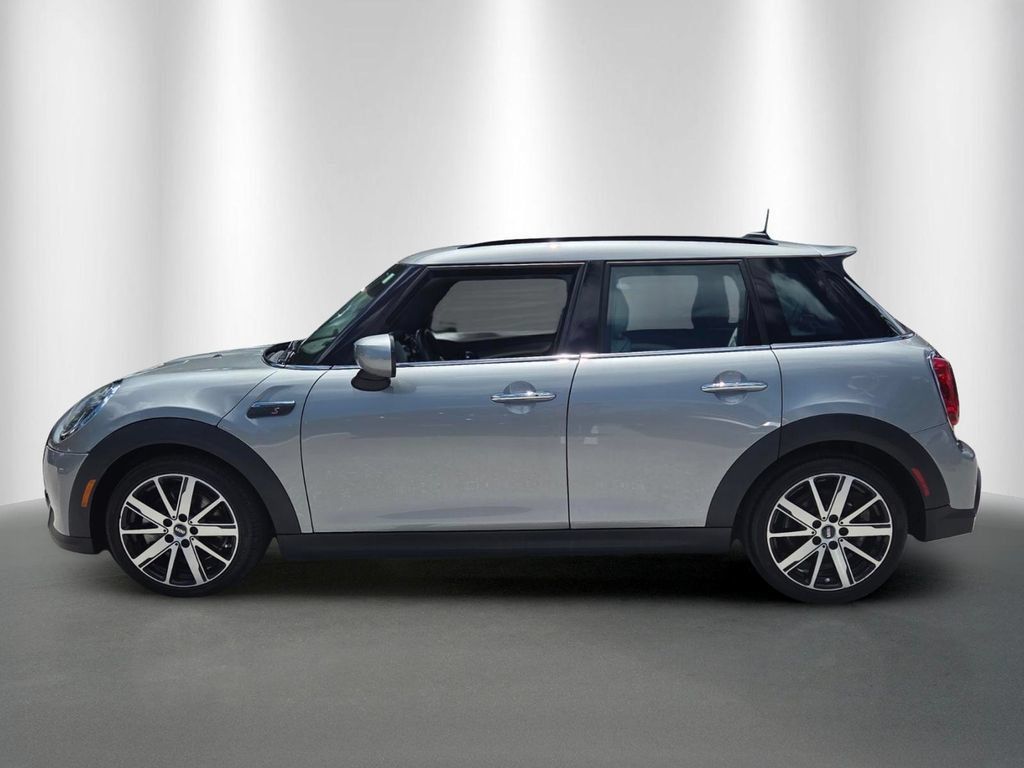 Used 2024 MINI Cooper S w/ Signature Upholstery Package FWD image 6