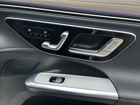 Certified 2026 Mercedes-Benz EQE 320+ SUV image 17