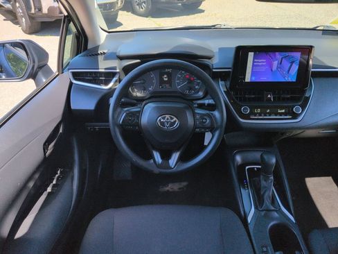 Used 2023 Toyota Corolla LE FWD image 12