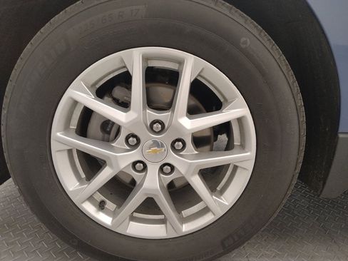 Used 2024 Chevrolet Equinox LS w/ LPO, Floor Liner Package FWD image 31