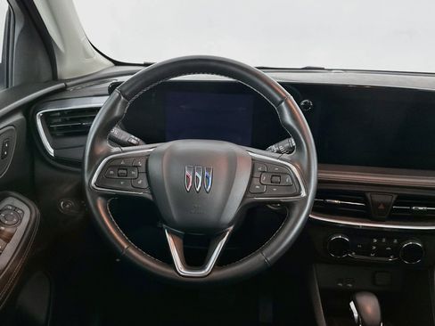 Used 2024 Buick Encore GX Preferred w/ Comfort Package AWD/4WD image 18