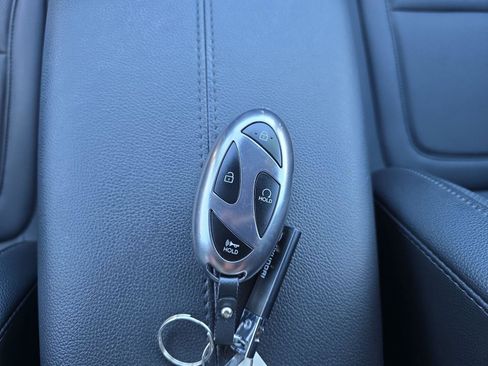 Certified 2025 Hyundai Santa Cruz SEL image 12