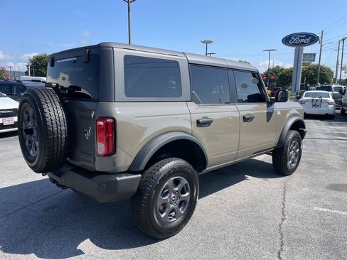 Used 2025 Ford Bronco Big Bend AWD/4WD image 4