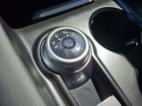 Certified 2025 Ford Explorer Active AWD/4WD image 18