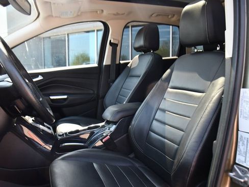 Used 2014 Ford Escape Titanium FWD image 13