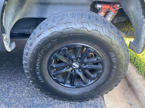 Used 2020 Ford F150 Raptor w/ Equipment Group 802A Luxury AWD/4WD image 10
