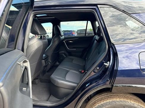 Used 2021 Toyota RAV4 XSE AWD/4WD image 18
