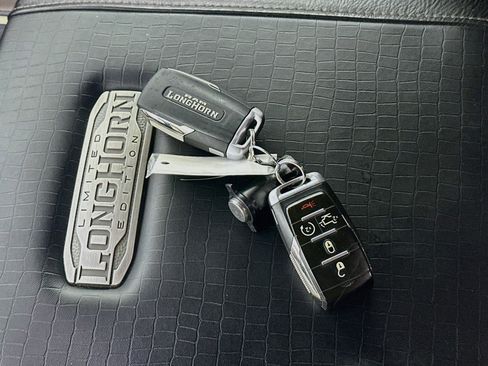 Used 2022 RAM 1500 Limited w/ Trailer Tow Group AWD/4WD image 25