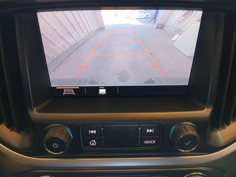 Used 2019 Chevrolet Colorado ZR2 image 9