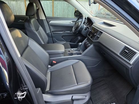 Used 2018 Volkswagen Atlas SE image 11