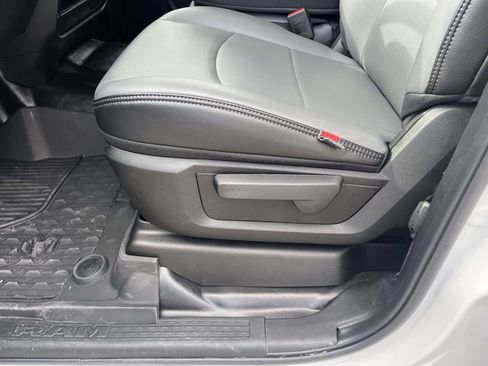 New 2025 RAM 2500 Tradesman w/ Chrome Appearance Group image 16