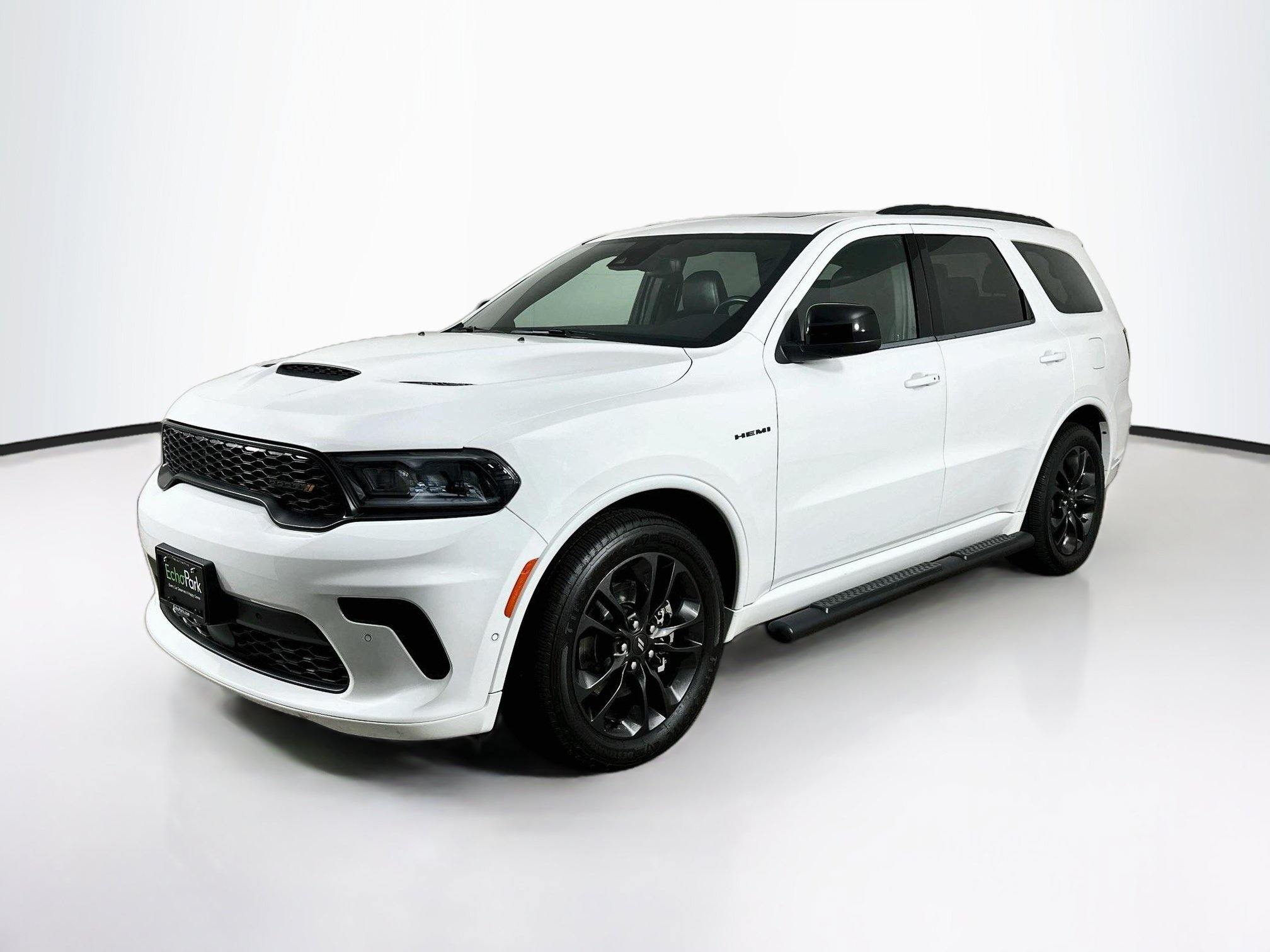 Used 2023 Dodge Durango R/T w/ Hemi Orange Plus Package AWD/4WD image 3