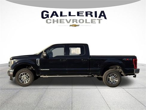 Used 2018 Ford F250 Lariat image 4