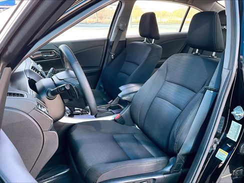 Used 2014 Honda Accord Sport image 8