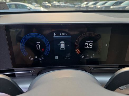 Used 2026 Hyundai Kona SEL Sport FWD image 19