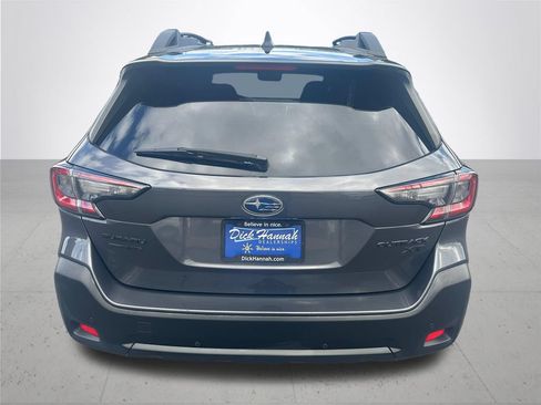 Used 2023 Subaru Outback Onyx Edition XT w/ Tech Package 2 AWD/4WD image 8
