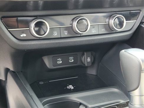 Used 2025 Acura ADX A-Spec image 24