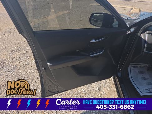 Used 2022 Cadillac XT4 Sport w/ Driver Assist Package FWD image 11