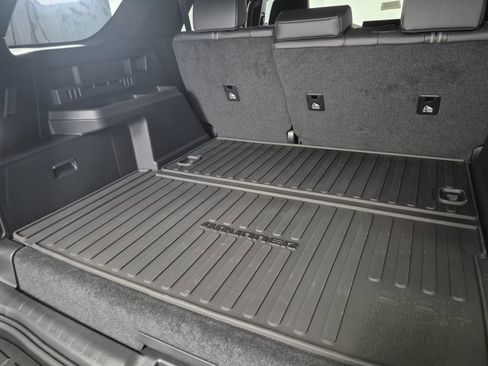 New 2025 Toyota 4Runner 4WD image 17