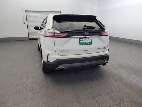 Used 2020 Ford Edge Titanium w/ Equipment Group 301A AWD/4WD image 6