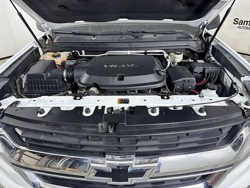 Used 2017 Chevrolet Colorado LT image 29