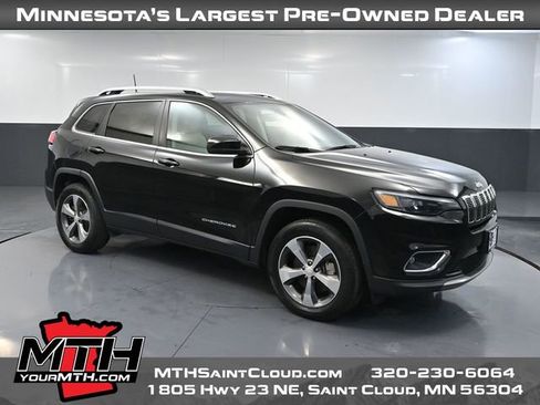 Used 2019 Jeep Cherokee Limited w/ Trailer Tow Group image 1