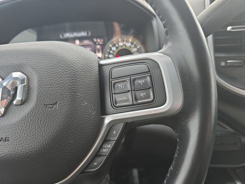 Used 2021 RAM 3500 Big Horn w/ Level 2 Equipment Group image 21