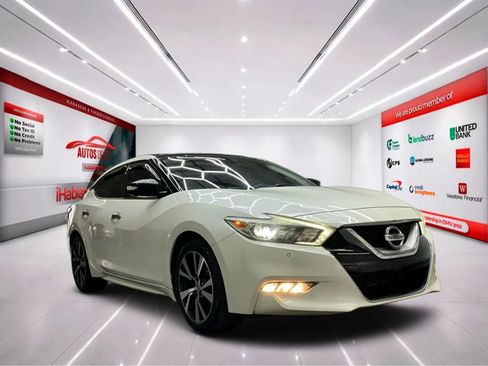 Used 2016 Nissan Maxima Platinum image 2