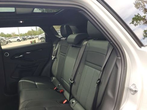 Used 2025 Land Rover Range Rover Evoque S image 13