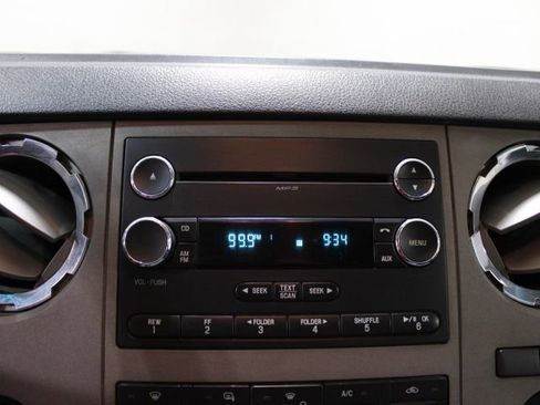 Used 2016 Ford F250 XLT w/ XLT Premium Package image 45