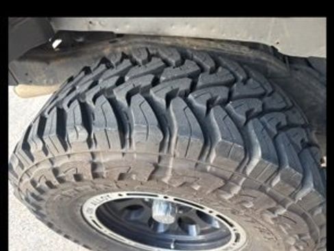 Used 2013 Jeep Wrangler Rubicon w/ PWR Convenience Group image 6