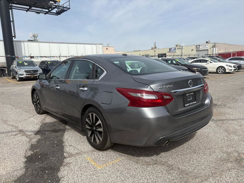 Used 2018 Nissan Altima 2.5 SL FWD image 4