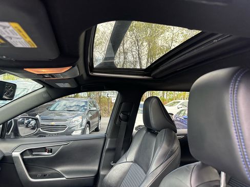 Used 2019 Toyota RAV4 XSE w/ Carpet Mat Package image 12