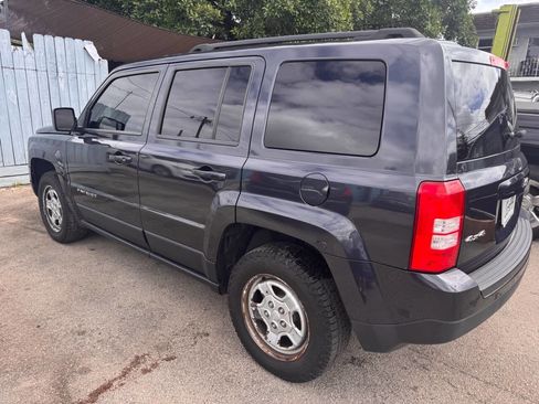 Used 2014 Jeep Patriot Sport w/ Power Value Group image 3