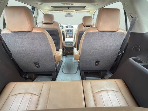Used 2014 Buick Enclave Leather image 16