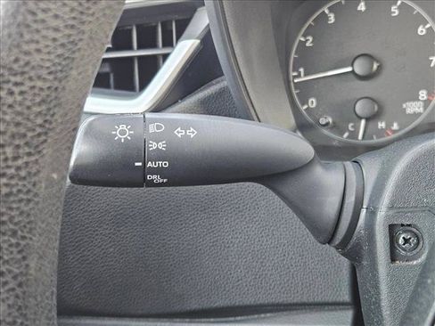 Used 2023 Toyota Corolla LE FWD image 13