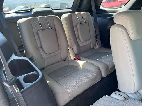 Used 2015 Ford Explorer XLT w/ Equipment Group 201A image 17