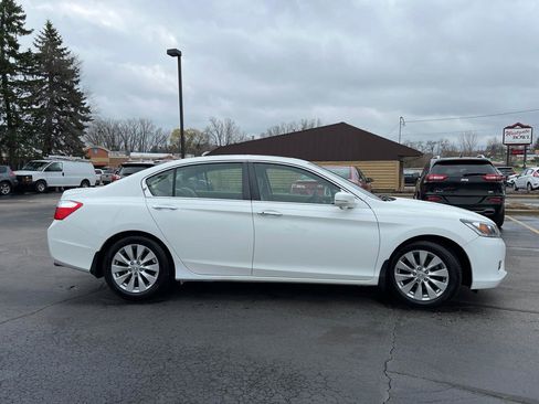 Used 2013 Honda Accord EX image 9