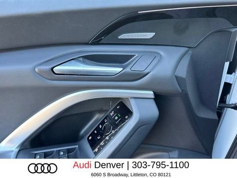 Used 2025 Audi Q5 Premium Plus w/ Premium Plus AWD/4WD image 9